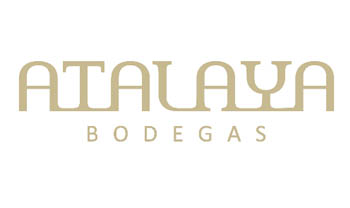 logotipo Bodegas Atalaya en Exclusivas Ángel Catalán